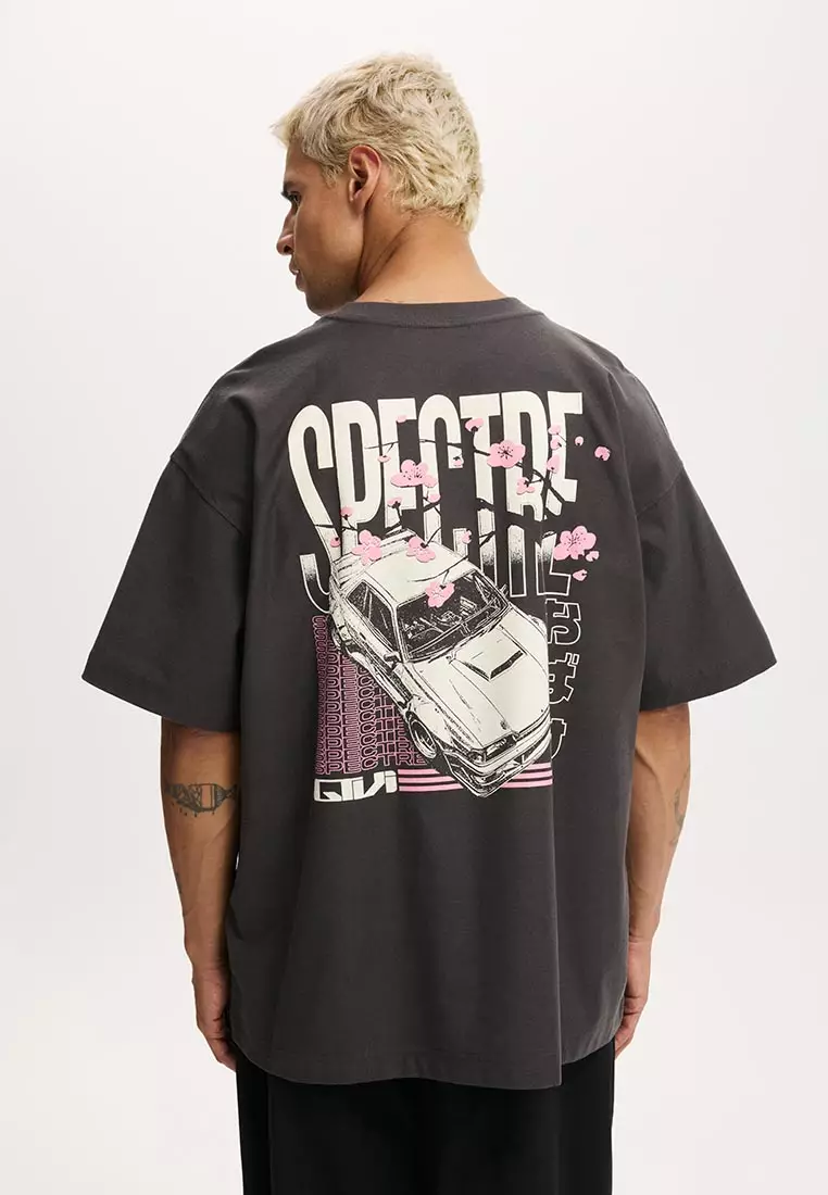 Box Fit Graphic T-Shirt