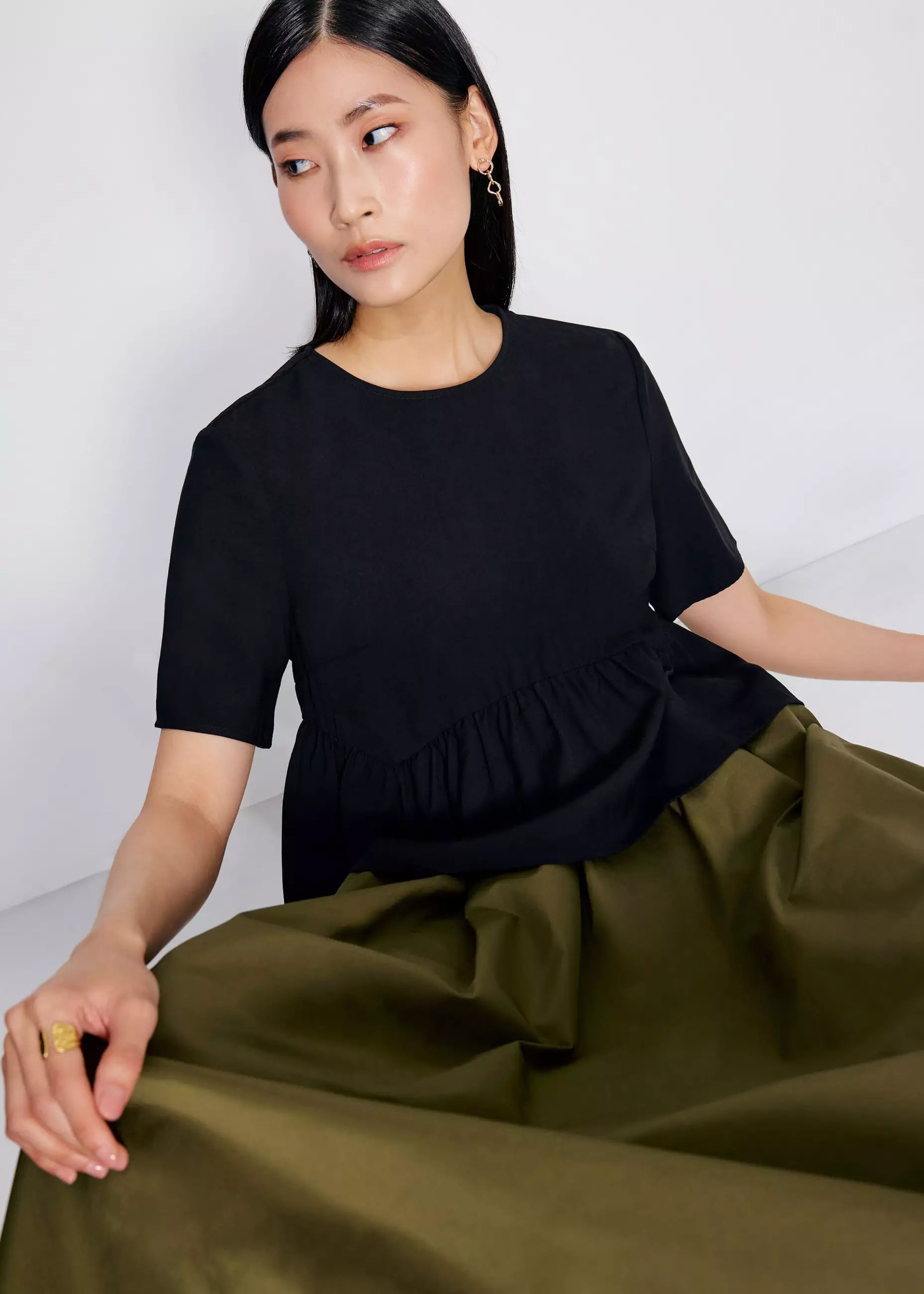 Atasan Wanita - Round Neck Peplum Shell Top