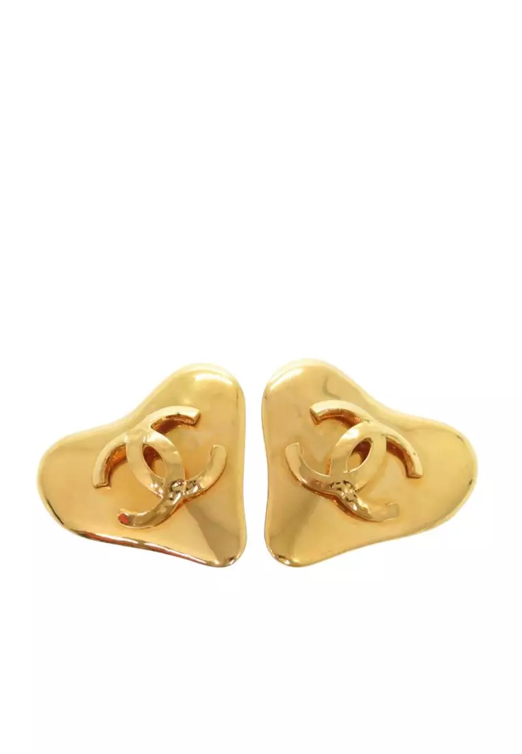 Pre-Loved Chanel Cc Gold Plated Heart Clip On Earrings