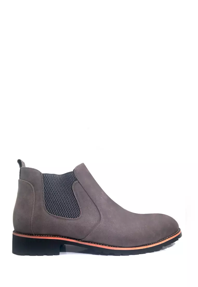 Discount on Twenty Eight Shoes  shoes - SKU: VANSA Chelsea Boots In Suede VSM-B2566