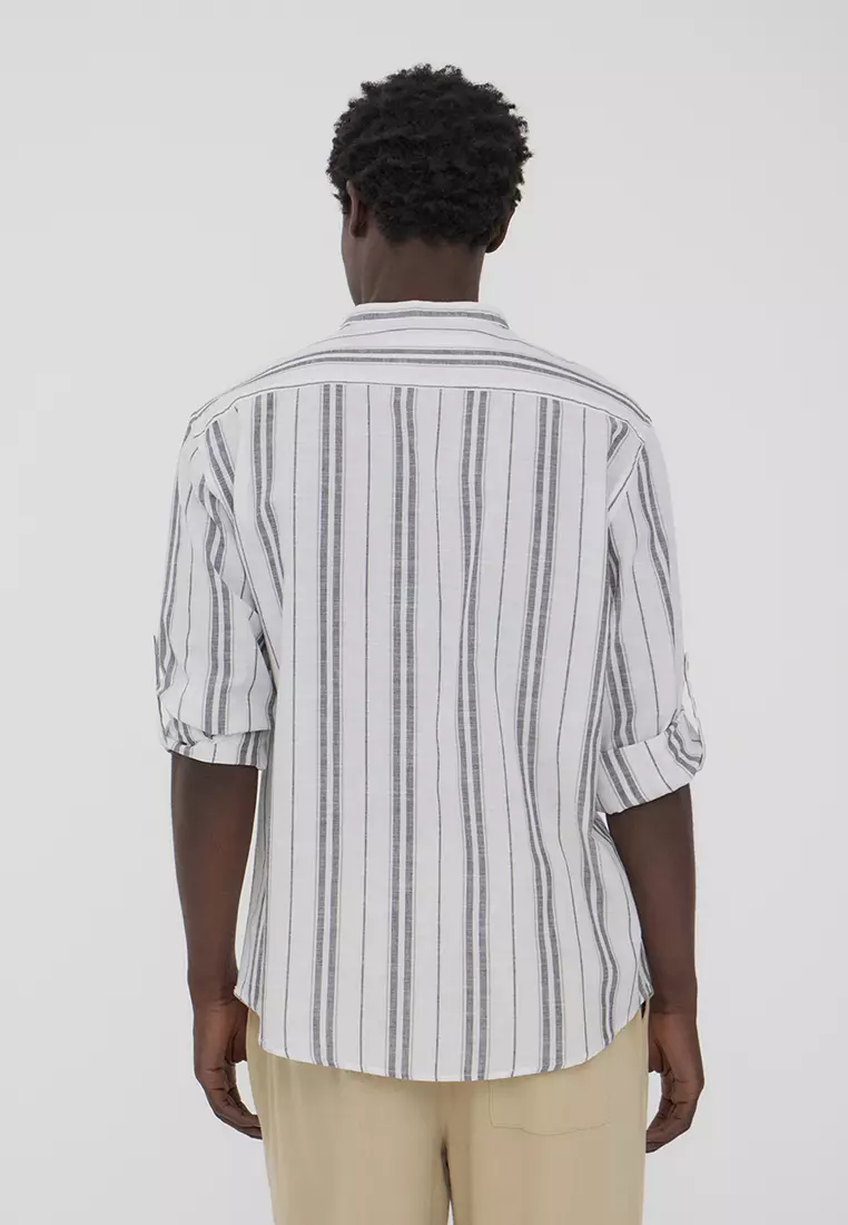 Man Long-Sleeved Shirt