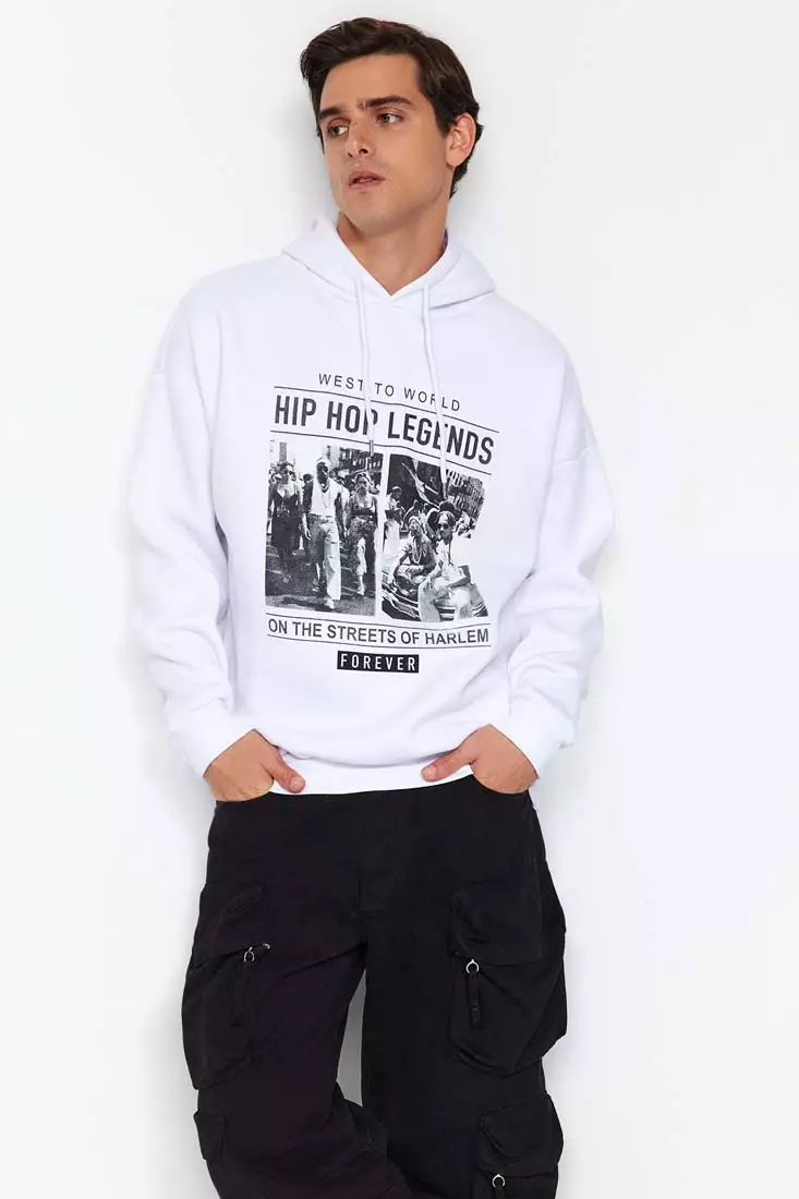 Buy Trendyol White Men s Oversize Wide Fit Hooded Rap Music