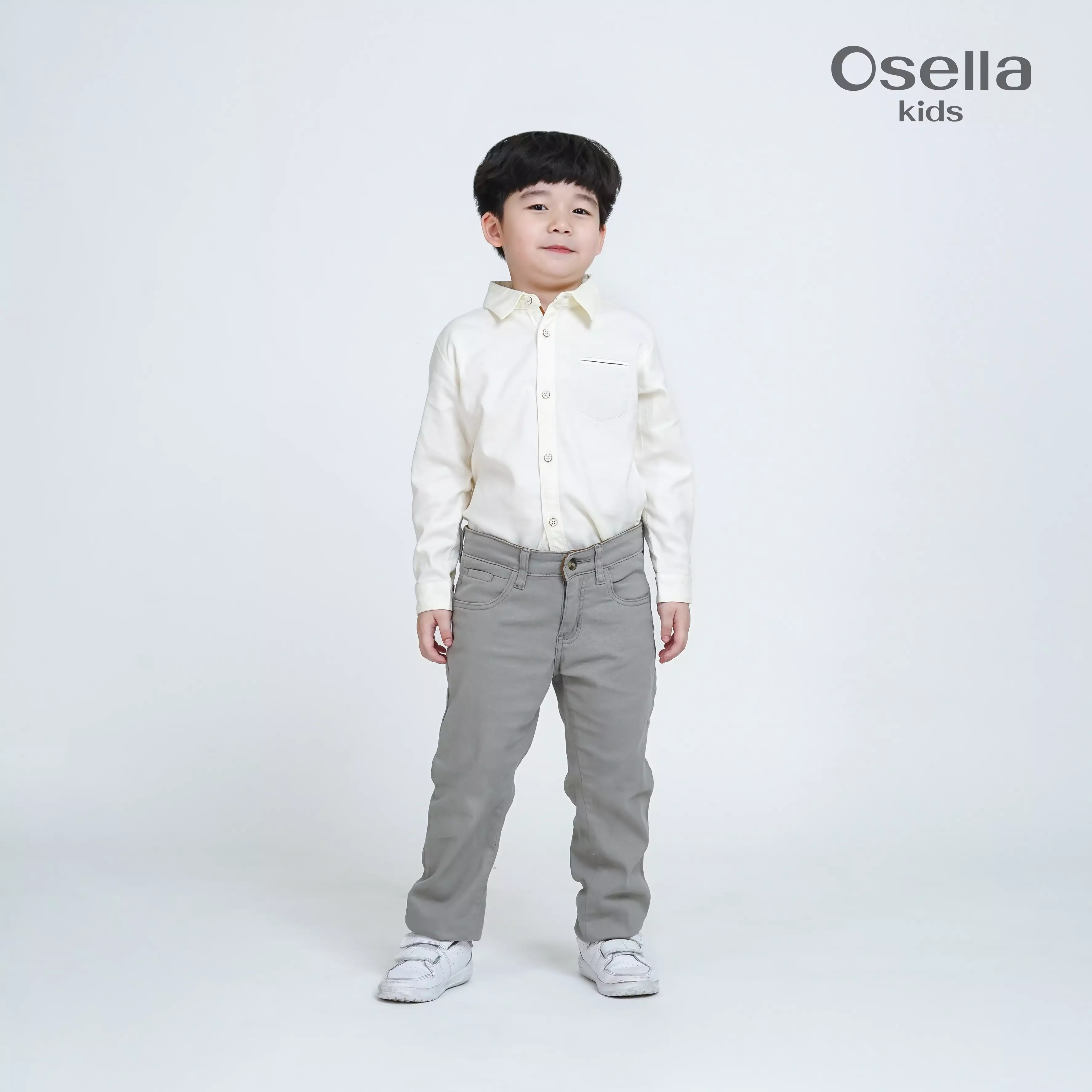 Osella Ezra Regular Fit Chino Pants Grey 228P660193 | Celana Chinos Panjang Anak Laki Laki