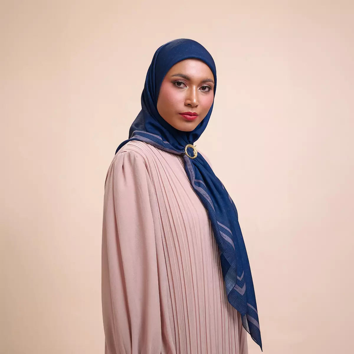 [FREE EXCLUSIVE BOX ] ZM Zaskia Mecca - Ukir Night Monogram Series Scarf Voal - Hijab Square Motif Kerudung Segi Empat