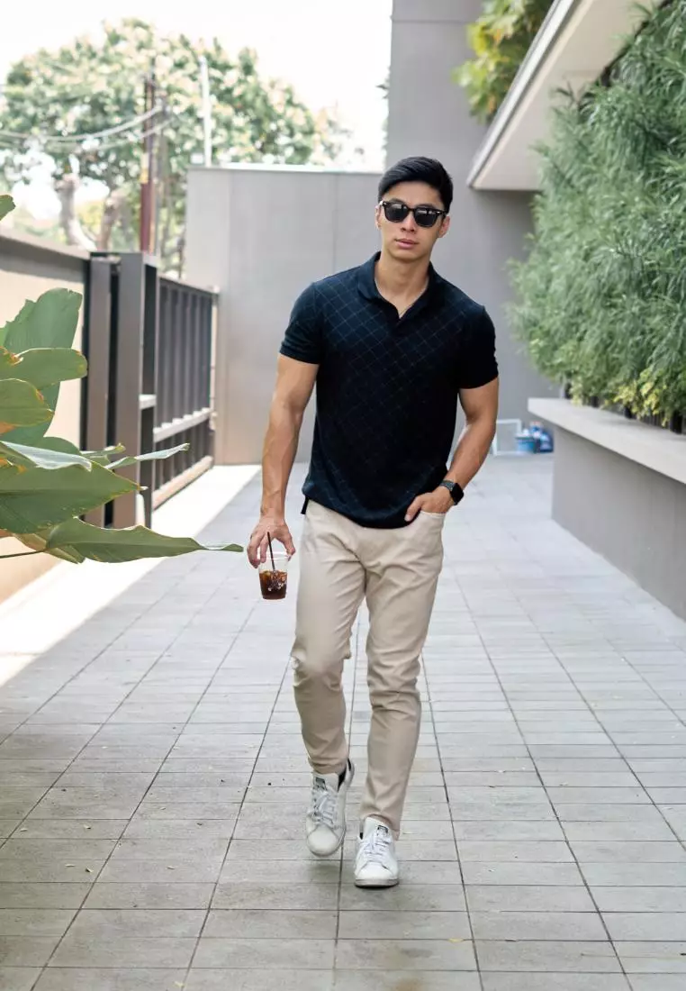 Kale PIERRE BLACK / Polo Shirt Pria / Atasan Pria / Baju Pria Warna PIERRE BLACK / Polo Shirt Slim Fit