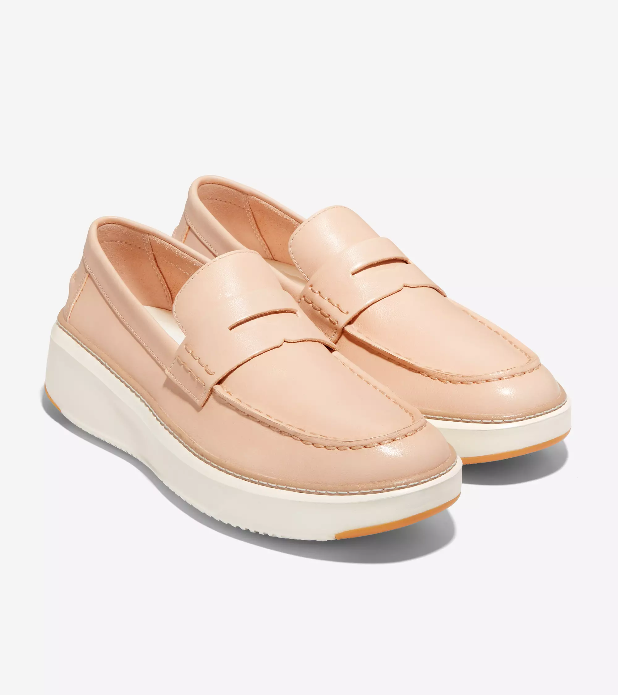 Cole Haan Man Grandpro Topspin Penny Loafer - Sepatu Pria (Krem)