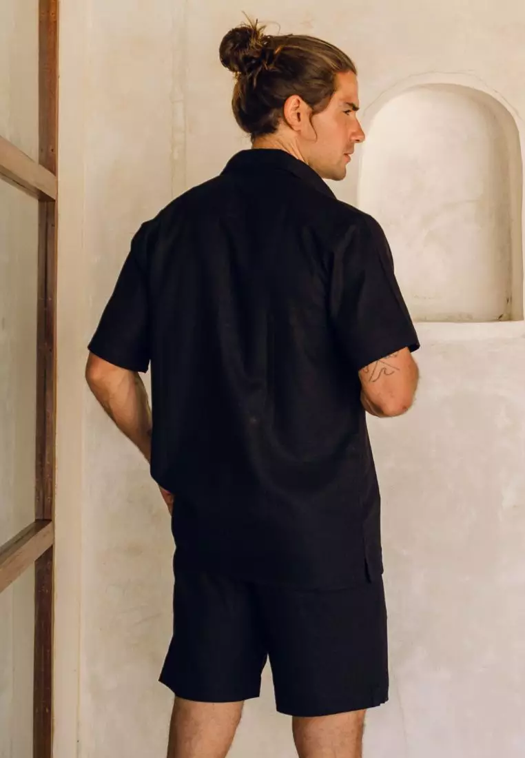 Daytona Kemeja Linen Lengan Pendek Pria Hitam | Linen Short Sleeve Shirt Men Black
