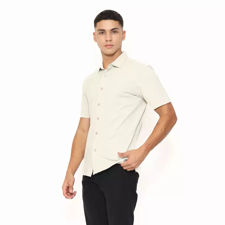 AMK Kemeja Pria Knit Lengan Pendek SHS Issa Ss Beige