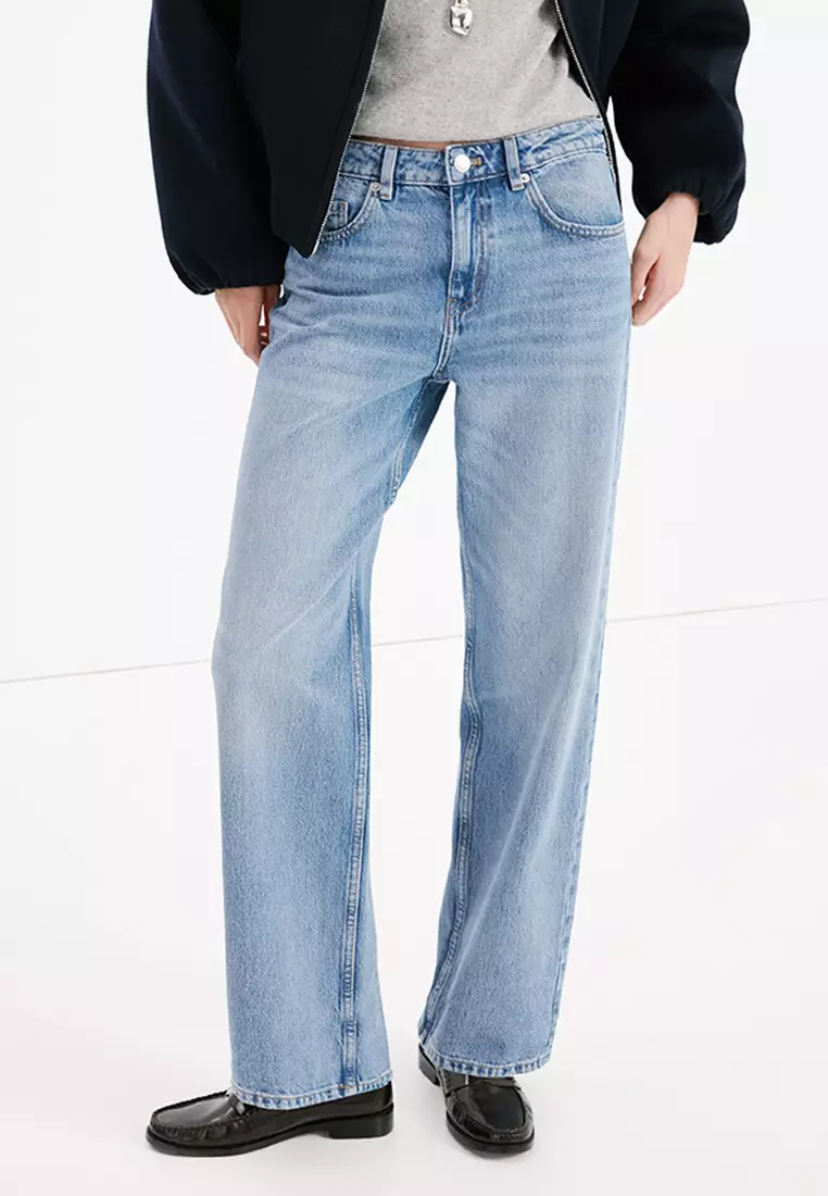 Straight Low-Waist Jeans