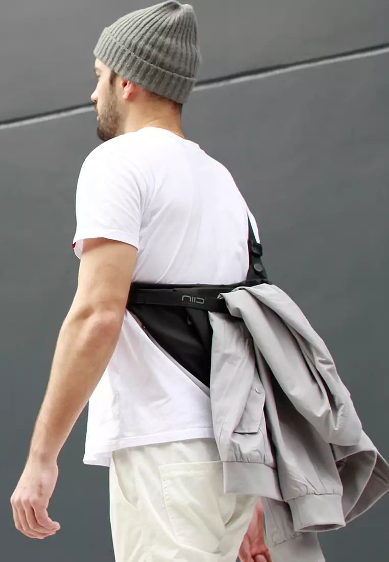 Buy NIID NIID FINO IV Ultra-Slim Hybrid Sling Pack - Sleek