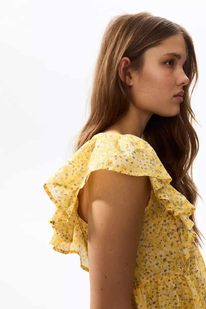 Frill-trimmed cotton top