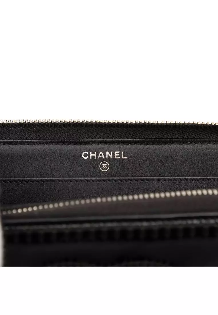 Pre-Loved Chanel Cc Patent Stitched Long Wallet