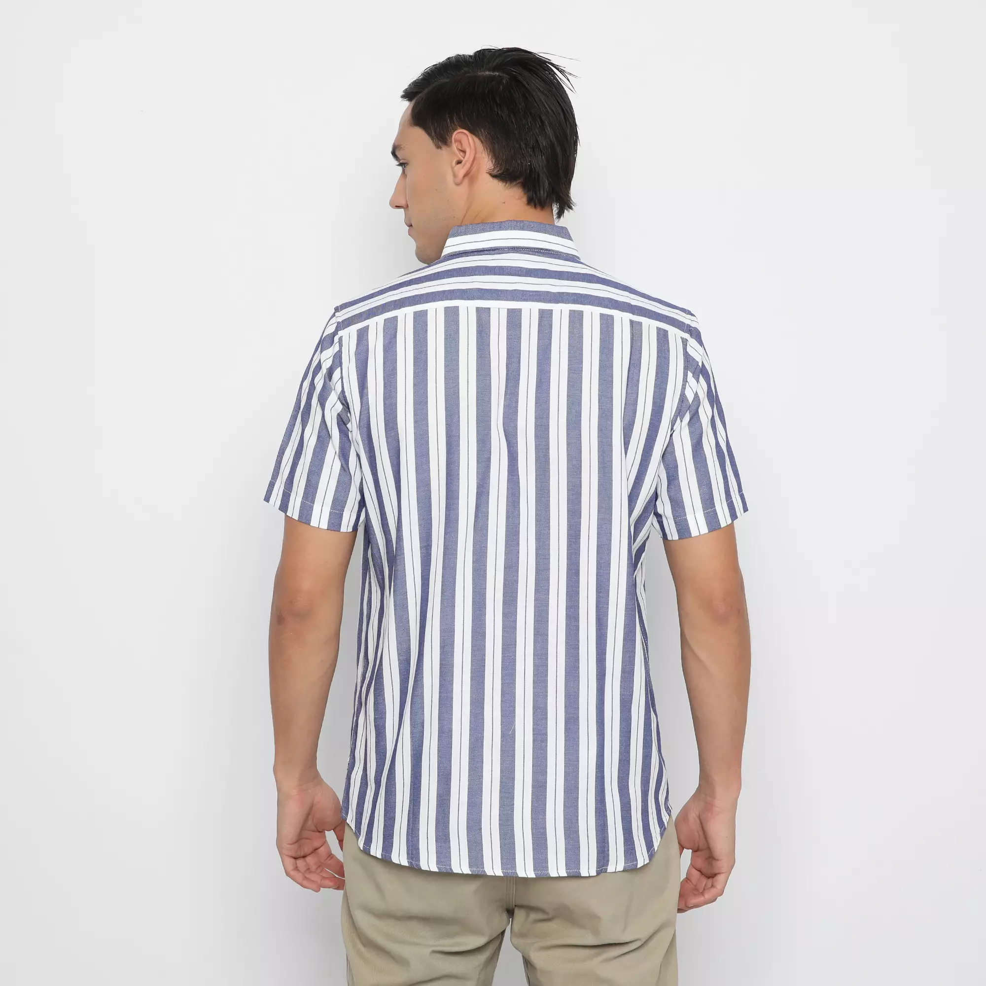 Platini Kemeja Garis Pria Lengan Pendek Katun Yarndyed 73323 Biru