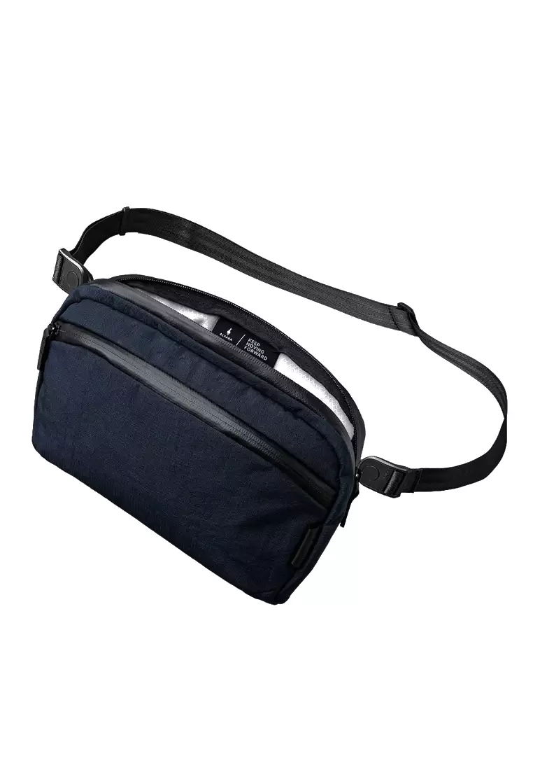 Alpaka Flight Sling Tas Selempang Pria 2L Fit iPad Mini Blue Moonlight