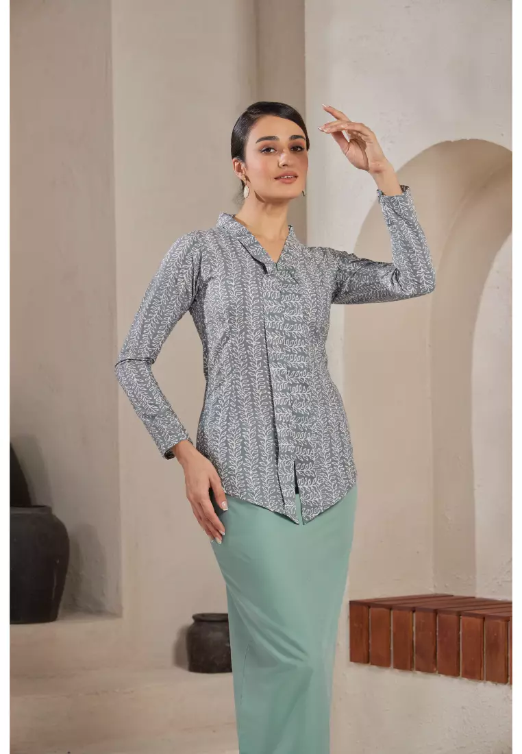 Kebaya Midi Batik Moden