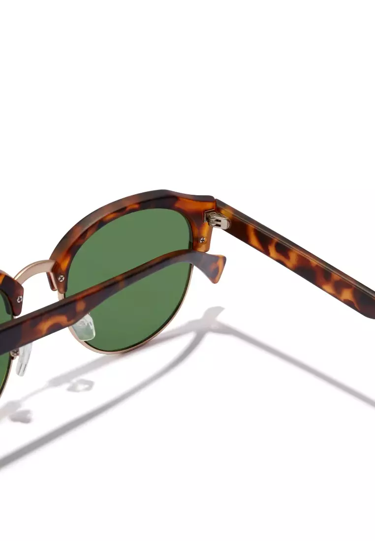 HAWKERS Green CLASSIC ROUNDED Sunglasses For Men And Women, Unisex. Official Product Designed In Spain