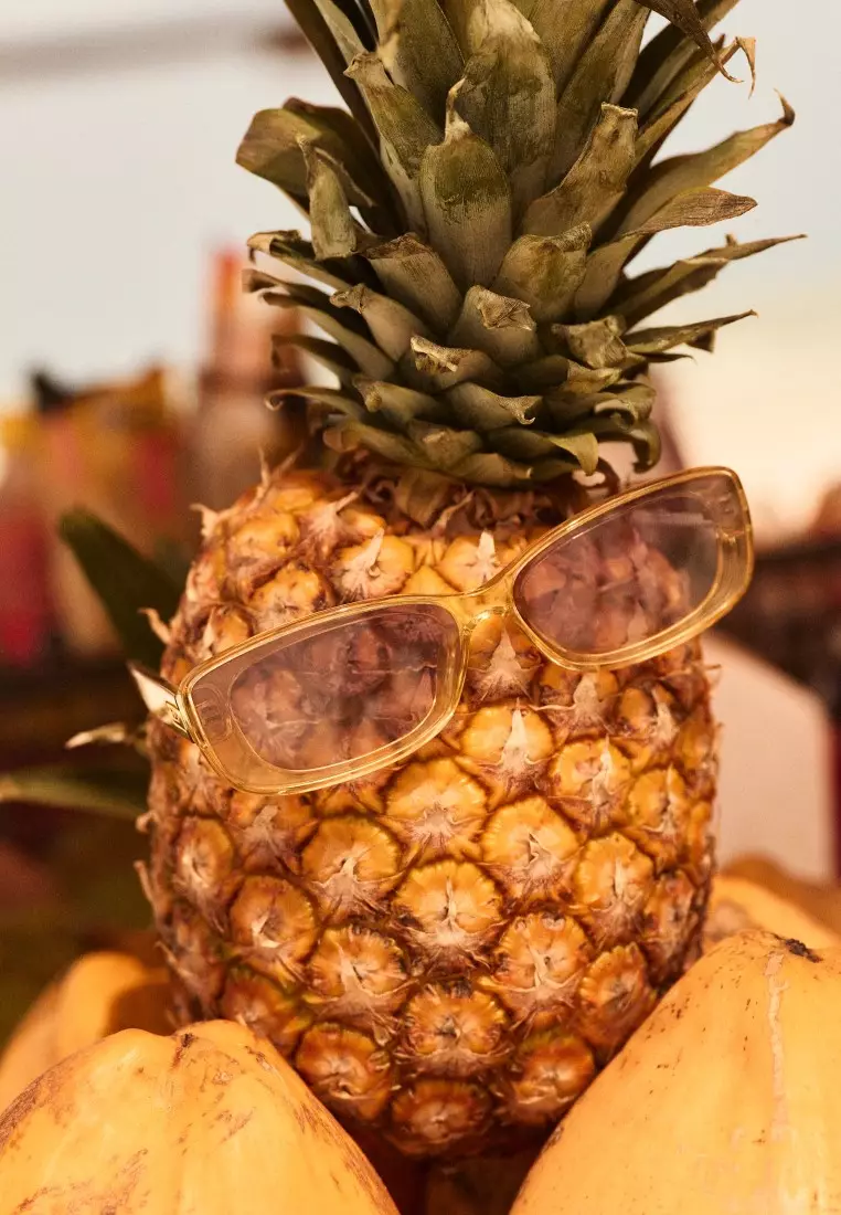 QUAY Vibe Check Sunglasses - Daffodil/Sepia