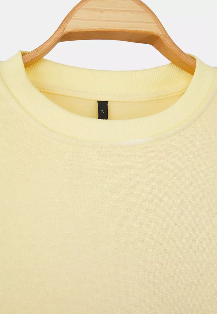 Light Yellow Oversize/Relaxed Cut Basic Crew Neck Thick/Polarized Inside Knitted Sweatshirt Twoaw24Sw00102