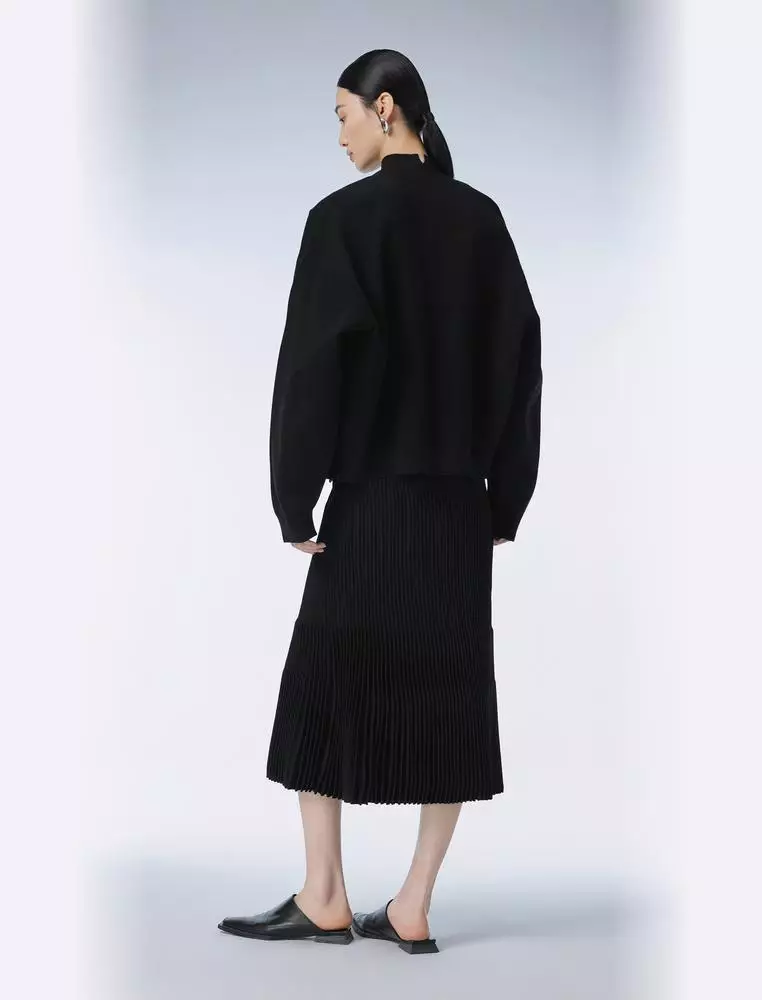 常規短款開襟毛衫