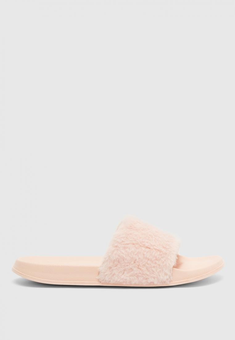 Max Fashion Textured Slip-On Beach Slippers