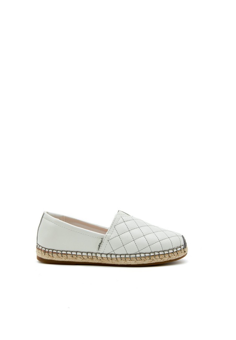 Flat Casual Shoes