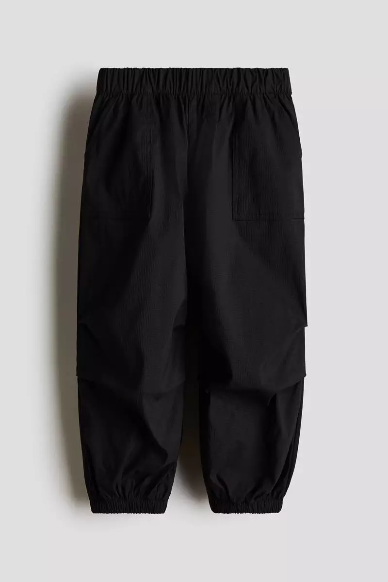 Woven joggers