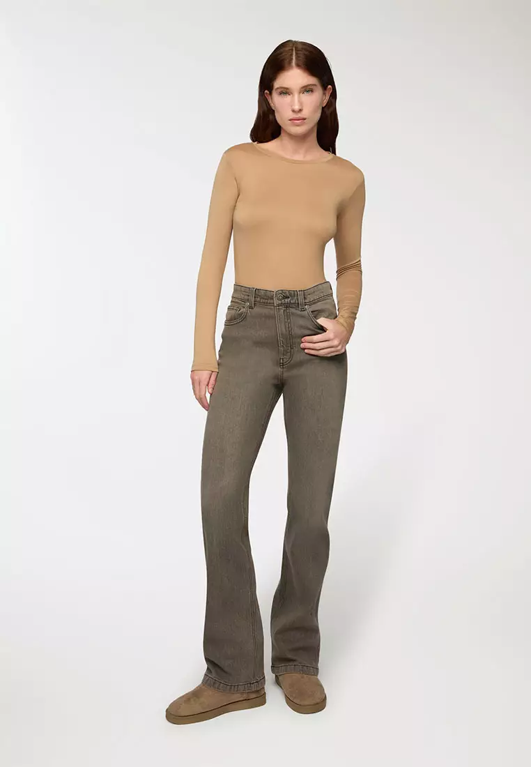 Woman Long-Sleeved T-Shirt