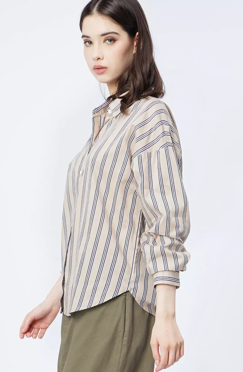 Kemeja Wanita Adeela Khaki Navy