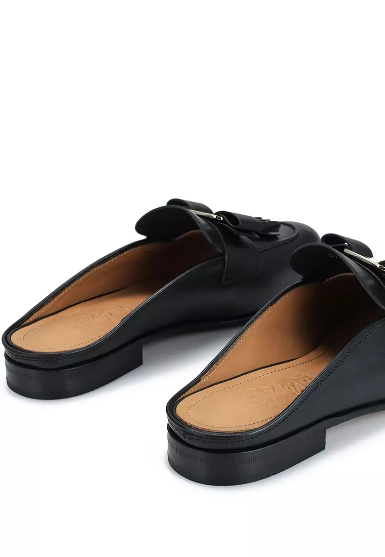 Salvatore hot sale ferragamo mules