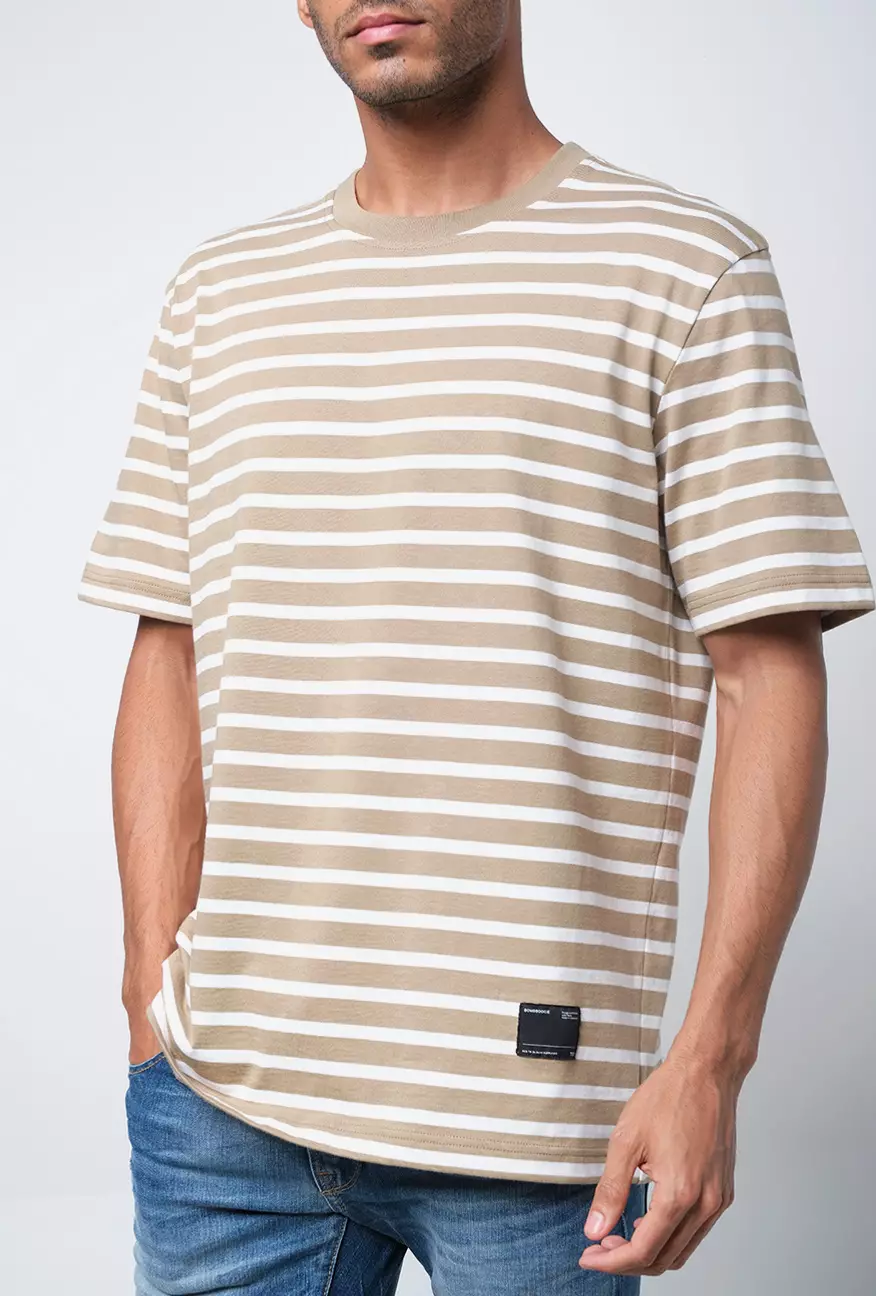 Kaos Pria Regular Cheza