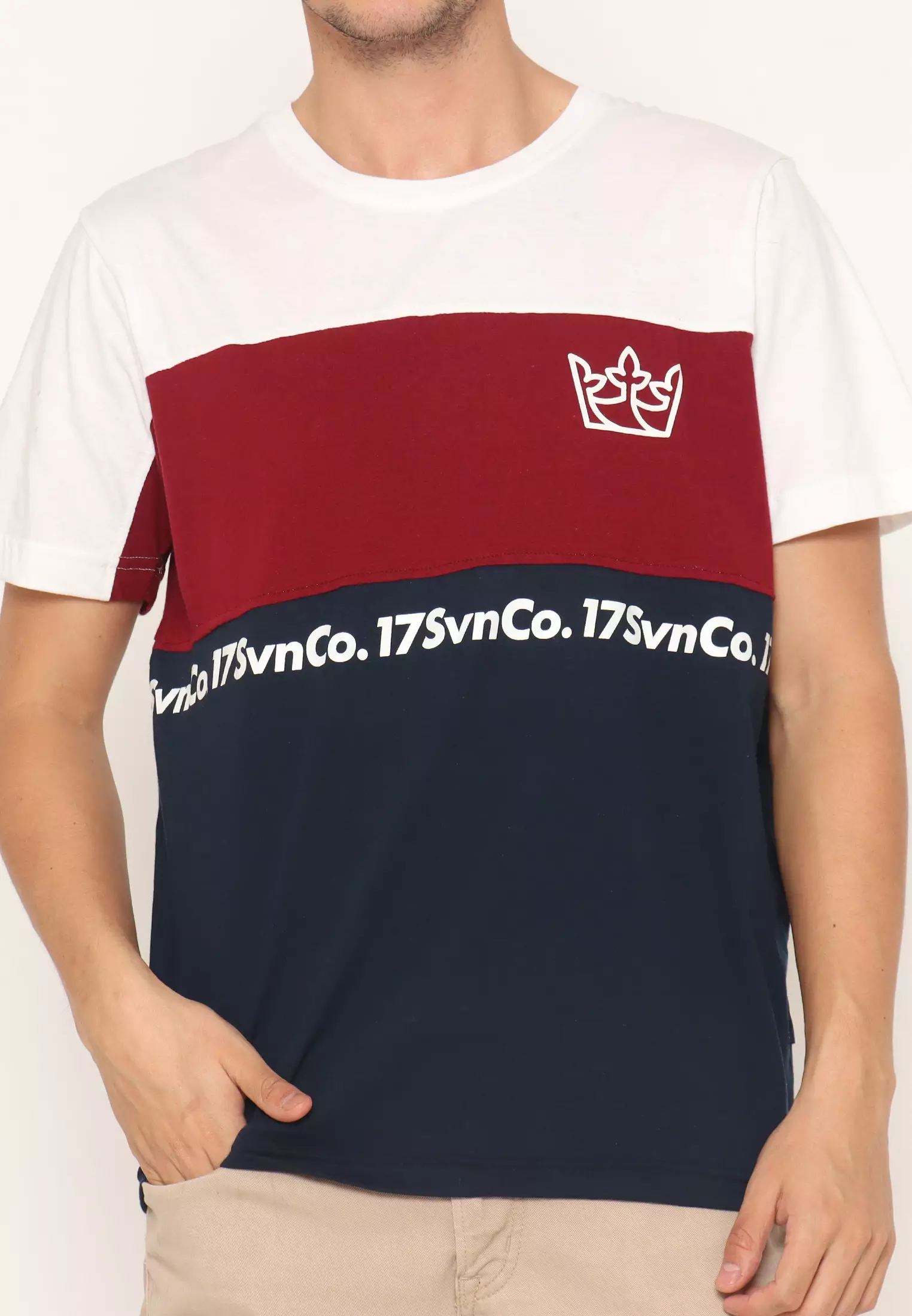 17seven Tshirt 0383-LOGOFONT