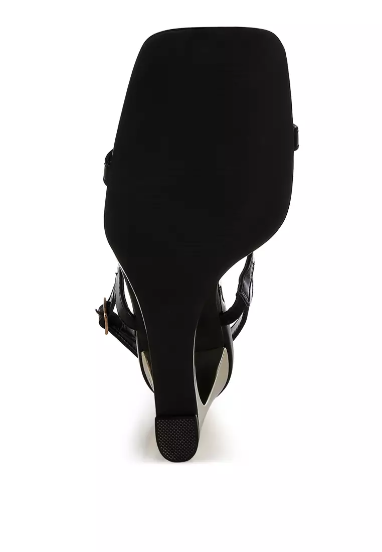 Fantasy Wedge Heel Sandals in Black