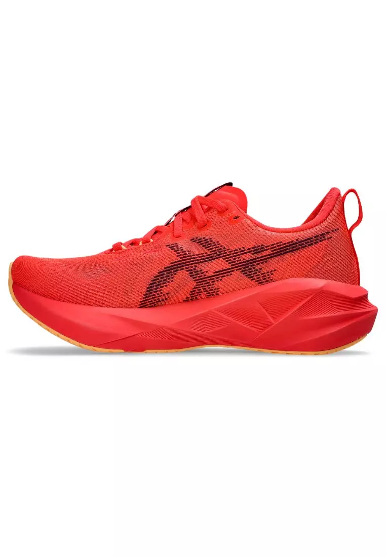 Women NOVABLAST 5 Running Shoes
