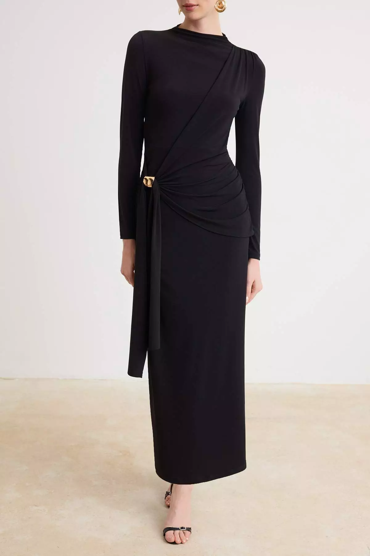 Black Unlined Plain Knitted Buckle Detailed Sandy Hijab Dress Tctss26Eb00058