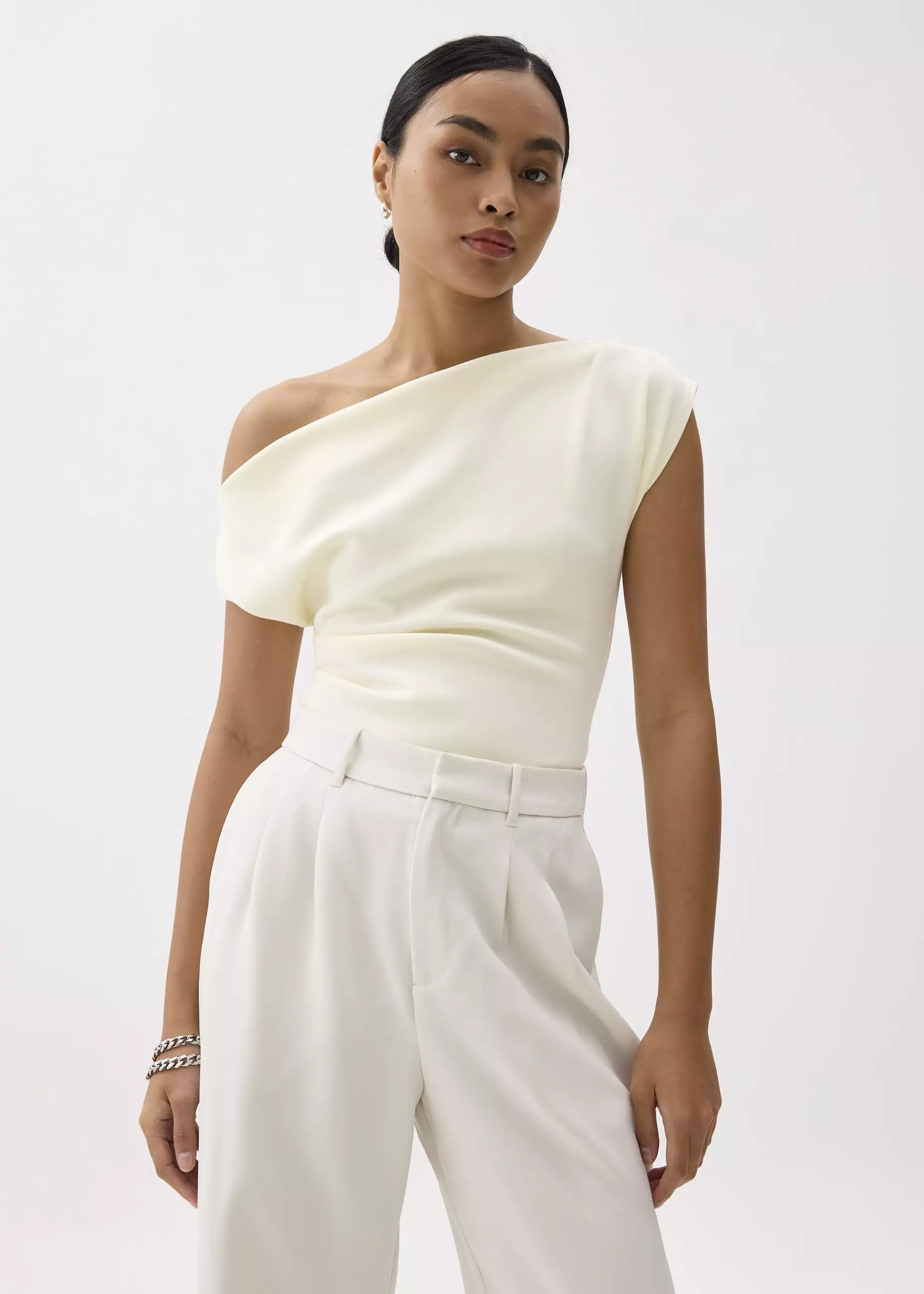 Jual Love, Bonito Atasan Wanita Fitted Asymmetric Drape Top