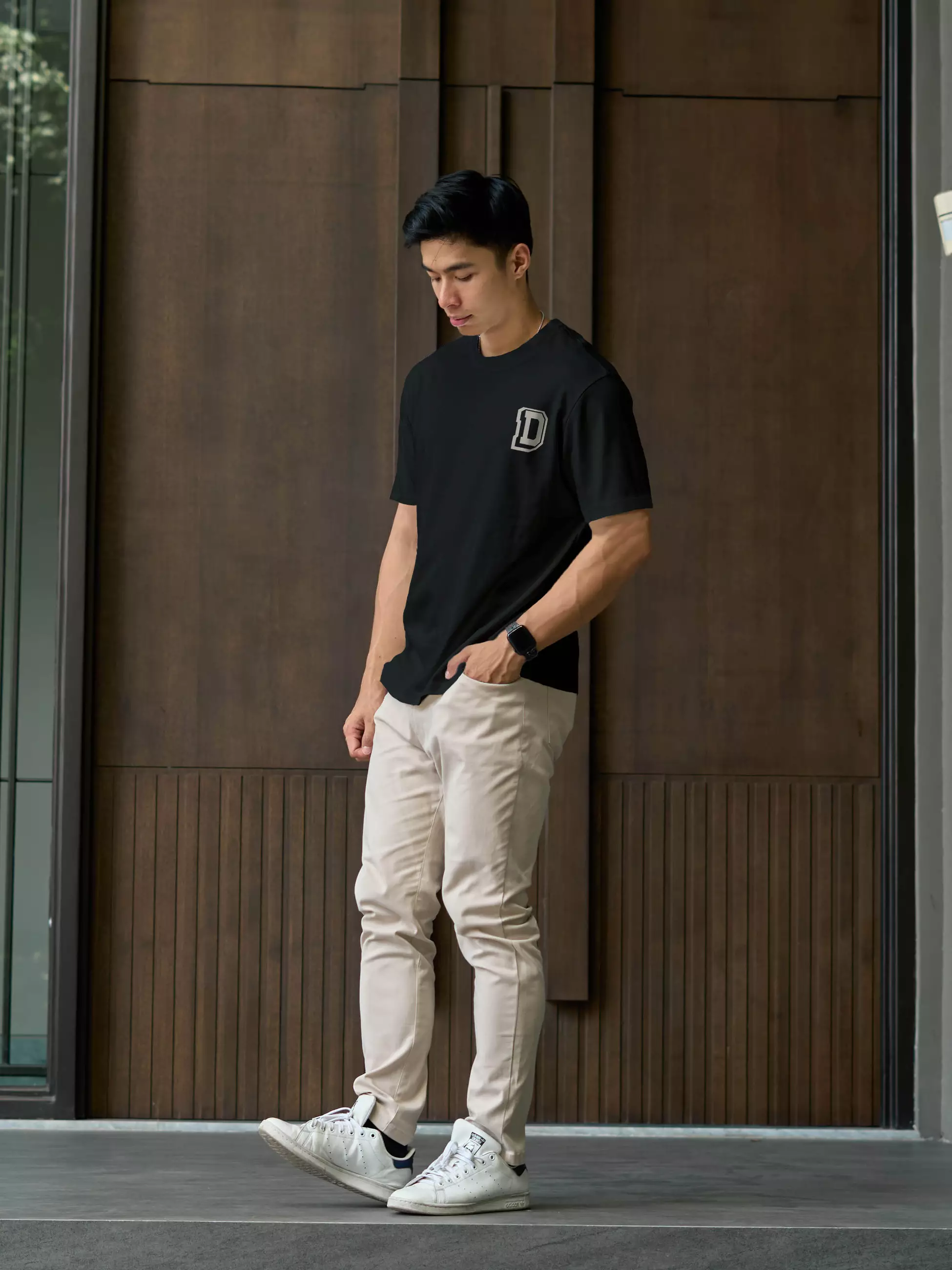 Kale Moji Black "D" / atasan kaos pria / baju kaos pria / kaos basic pria / kaos boxy fit / kaos korea