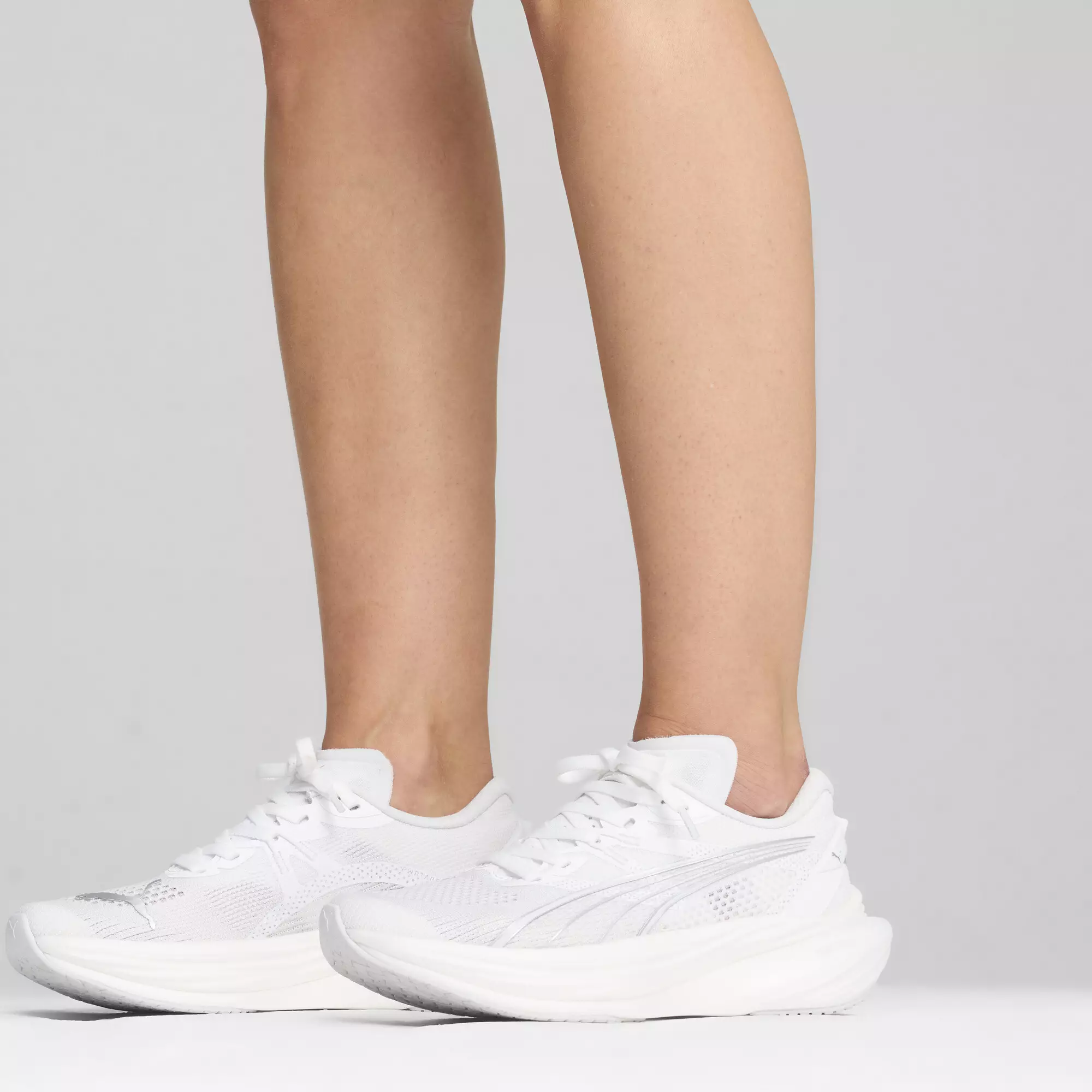 PUMA Deviate NITRO™ 3 Women's Running Shoes