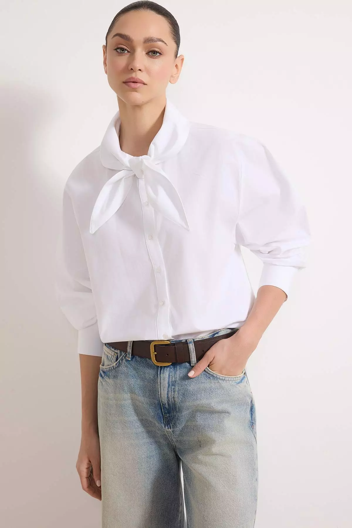 White Cotton Collar Bow Tie Wide Fit Poplin Shirt Twoaw26Go123