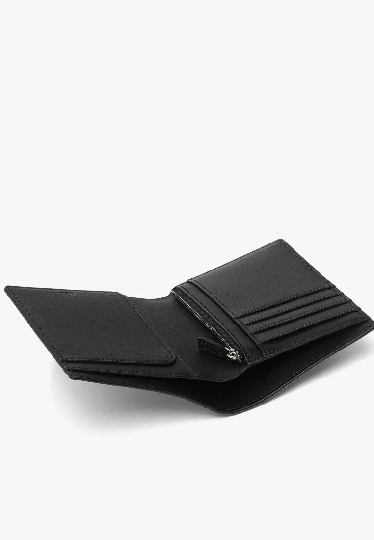 Ottomar Passport Holder in Visetos