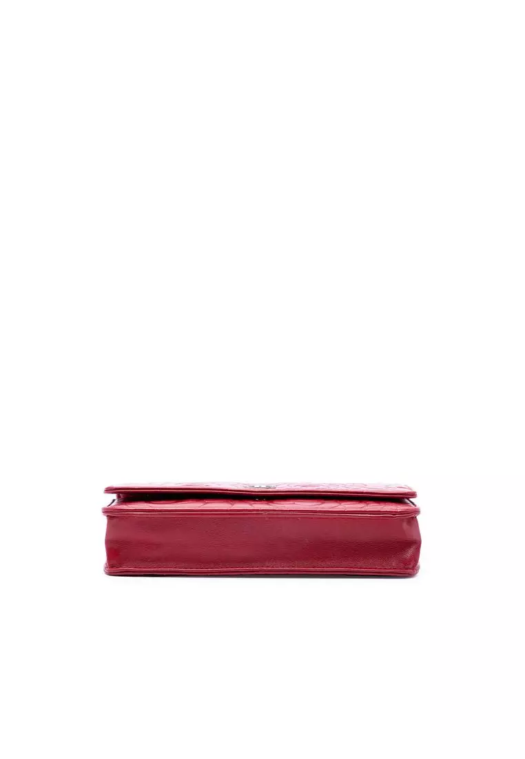 Pre-Loved Chanel Cc Embossed Lambskin Camellia Wallet On Chain