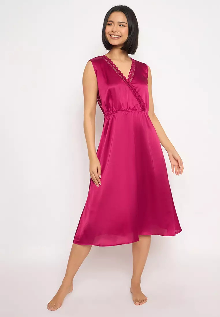Clovia Backless Night Dress in Magenta - Satin