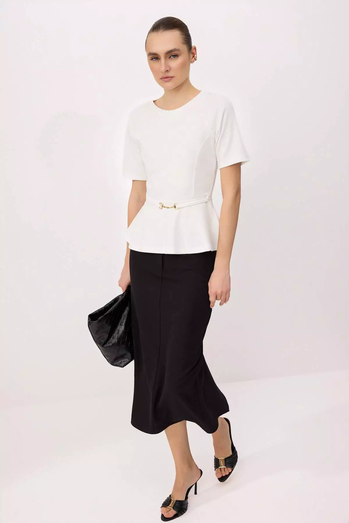 Ecru Peplum Raglan Sleeve Short Sleeve Accessory Detail Interlock Knitted Blouse Twoss26Bz242