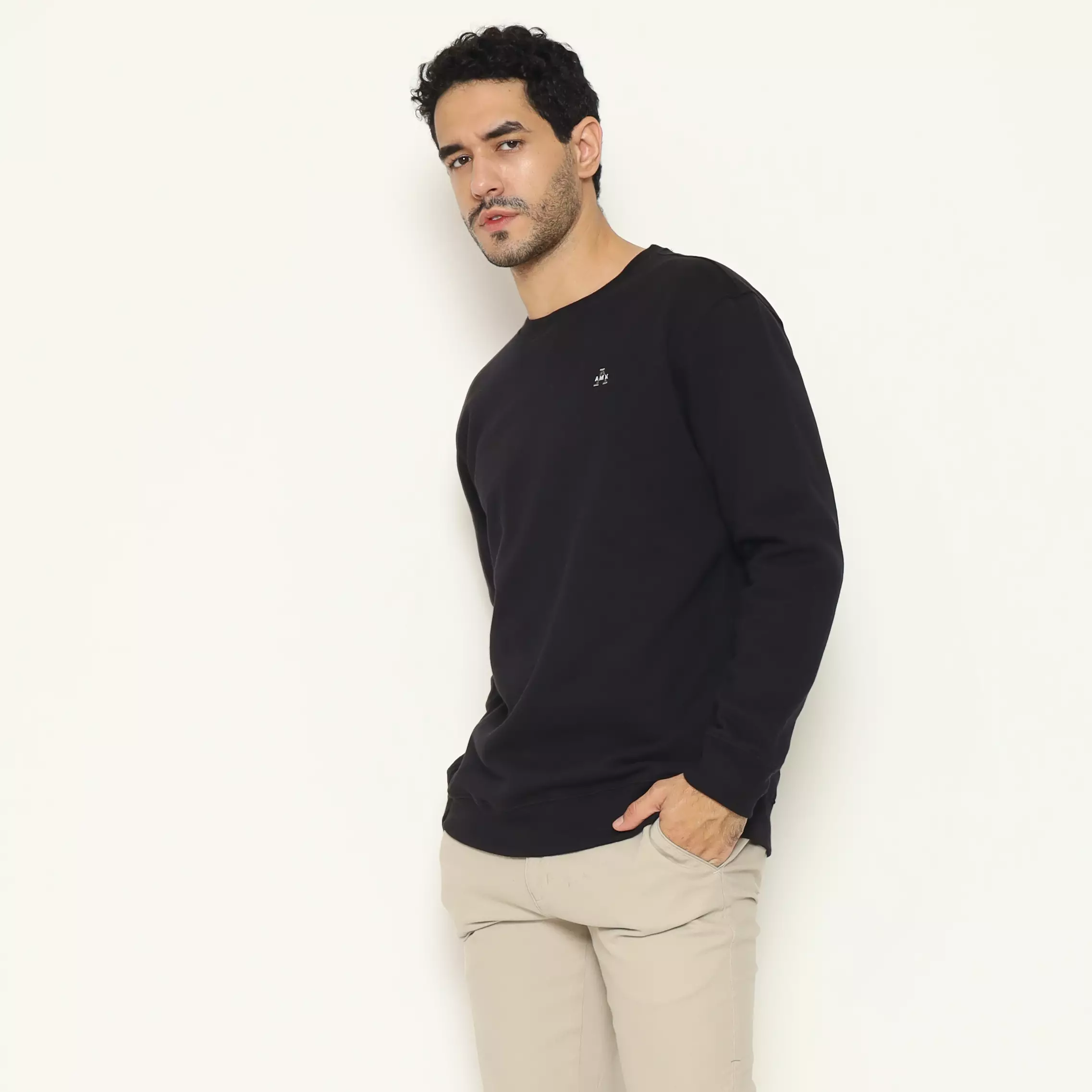 AMK Sweater Crewneck Panjang SW Kendrick L/S Black