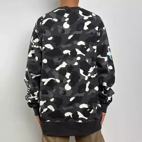 Sweater BAPE SHARK HOLOGRAM CITY CAMO GLOW IN THE DARK SWEATSHIRT 100% ORIGINAL