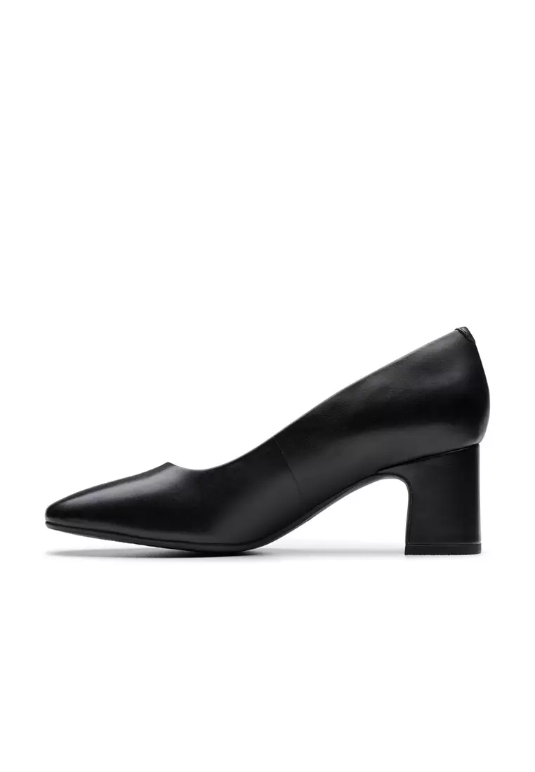 Womens Fernie Court Shoes - Black Leather