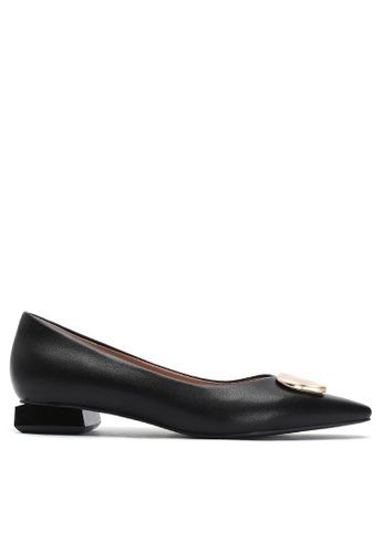 Twenty Eight Shoes black 2CM Square Toe Buckle Pumps 2220-5 4808FSHA6AC229GS_1