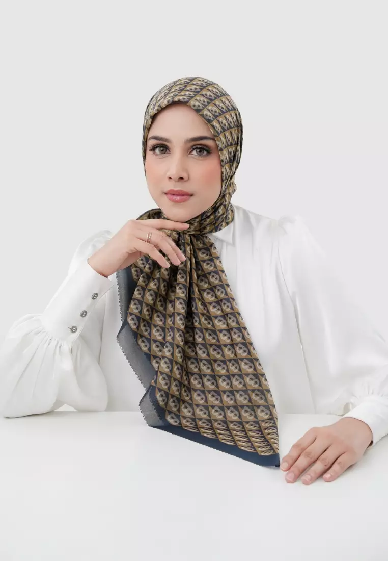 Prism Voile Square - Blue Pea Tea
