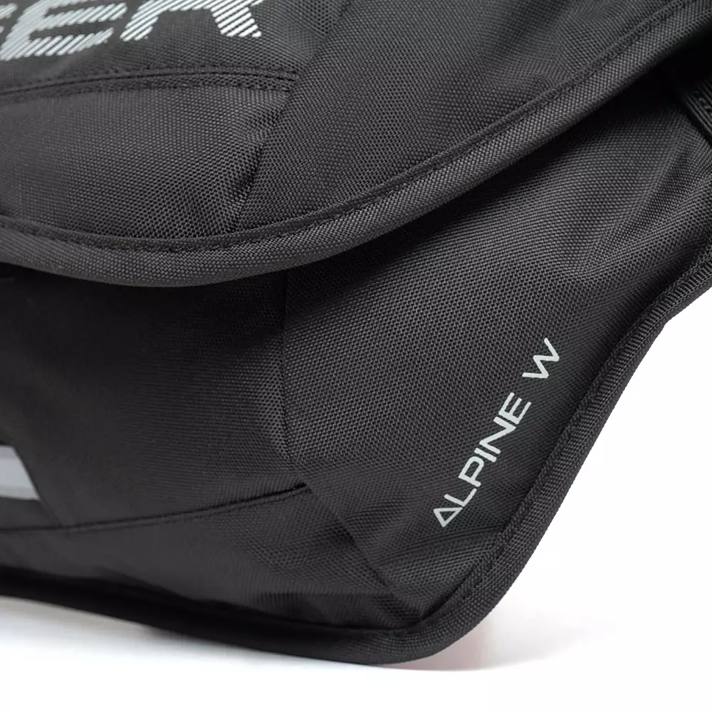 Jual Eiger Eiger Alpine W Cross Sling Bag Original 2026 | ZALORA ...