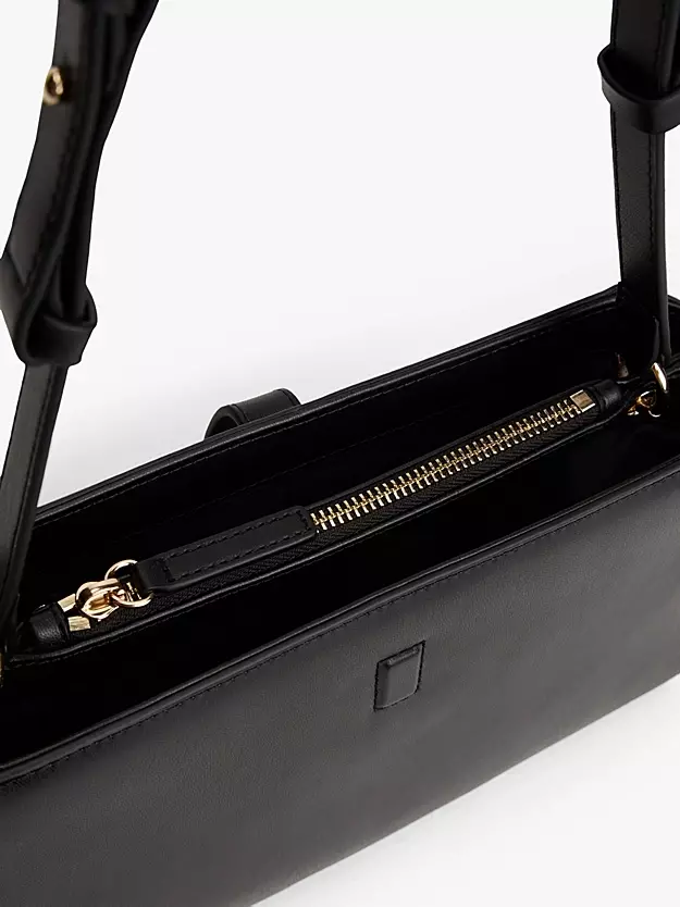 Tommy Hilfiger - TH Libre Shoulder Bag