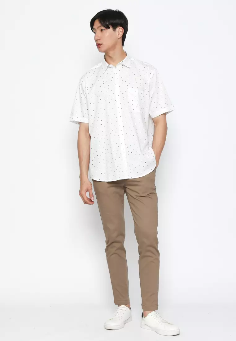 WHITE MEN'S SHORT SLEEVE COLLARED SHIRT